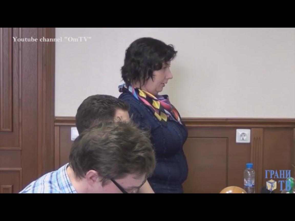Позорная российская судебная система! Мать-одиночку лишили детского пособия за перепост (ВИДЕО)