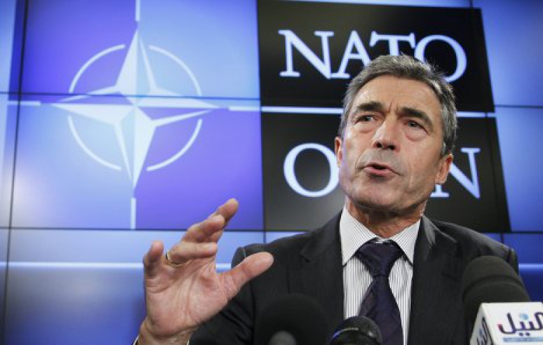 НАТО НАБЛИЖАЕТЬСЯ! Бывший советник НАТО стал  советником Порошенка