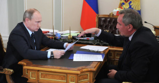 Путин выдал своему вице-премьеру после оторванной ручки армейского авто (ВИДЕО)
