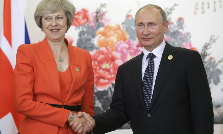 Новый премьер Великобритании Тереза Мэй публично унизила Путина на саммите G20 (ВИДЕО)