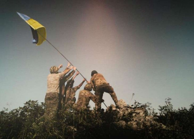 СРОЧНО! ВСУ продвинулись в серой зоне, и установили флаг Украины возле Первомайска (ВИДЕО)